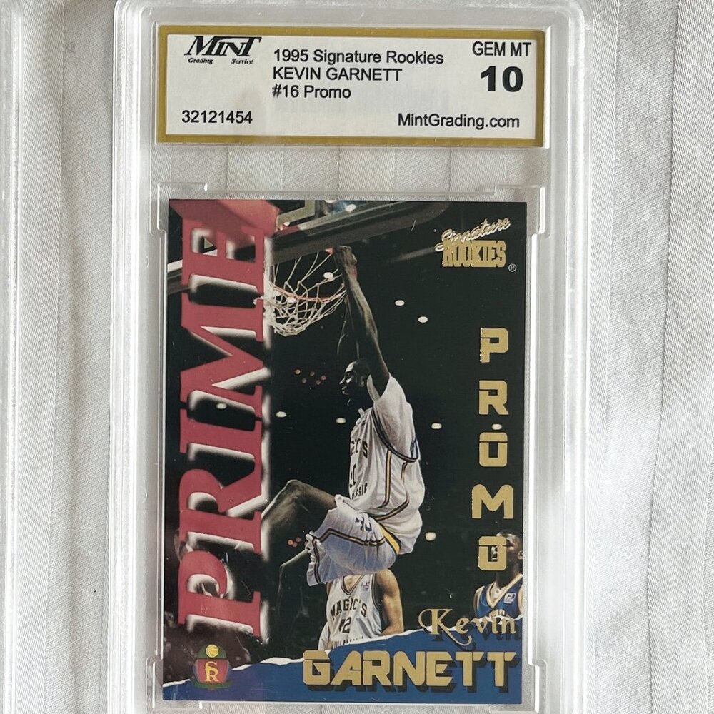 1995 SIGNATURE ROOKIES ** KEVIN GARNETT ** #16 PROMO. MINT. GEM MT 10 !!!